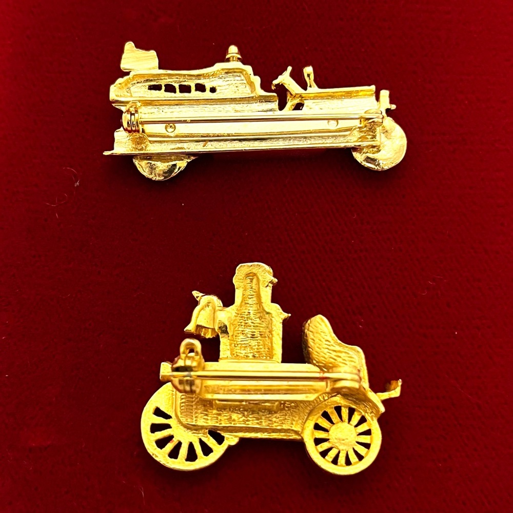 Vintage Fire Truck Brooches - Picture 11 of 12